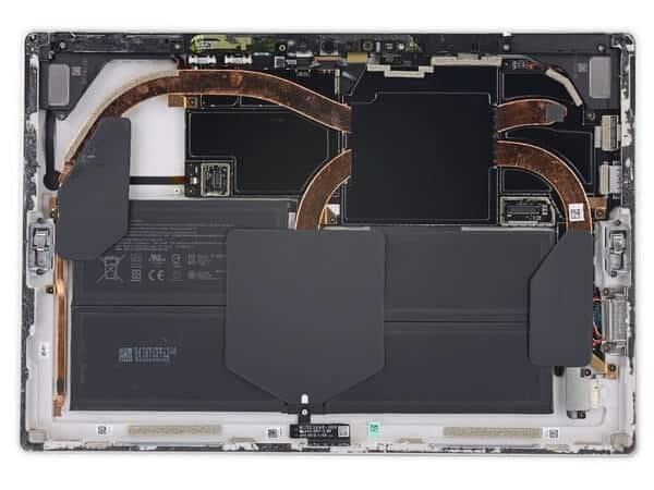 Tháo rời các bộ phận của Surface Pro 6 15