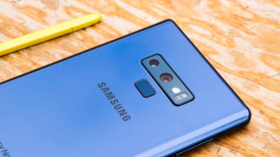 Galaxy Note 8 VS Note 9 SmartPhone nào sẽ thắng ?