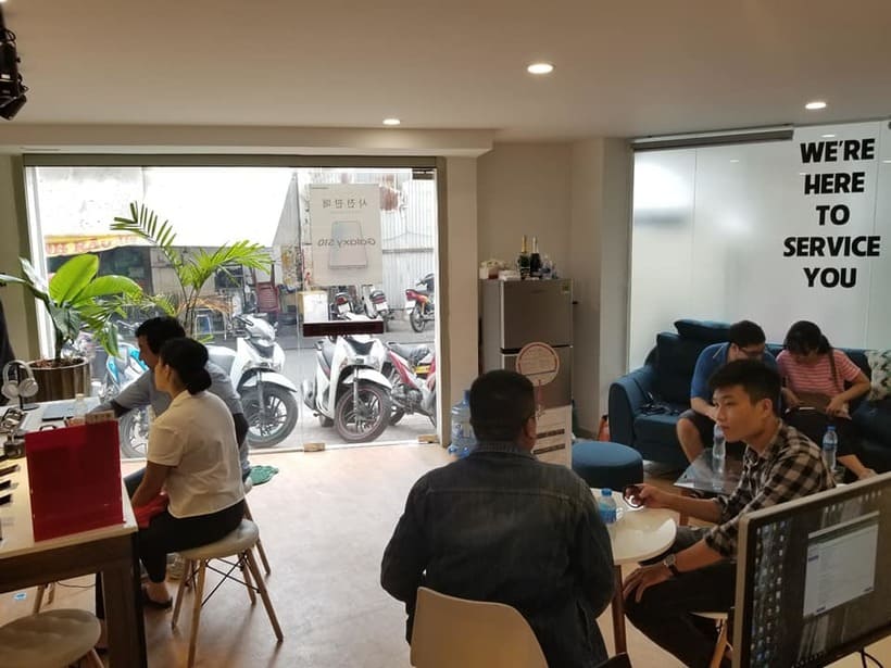 mua s10 plus ở đâu