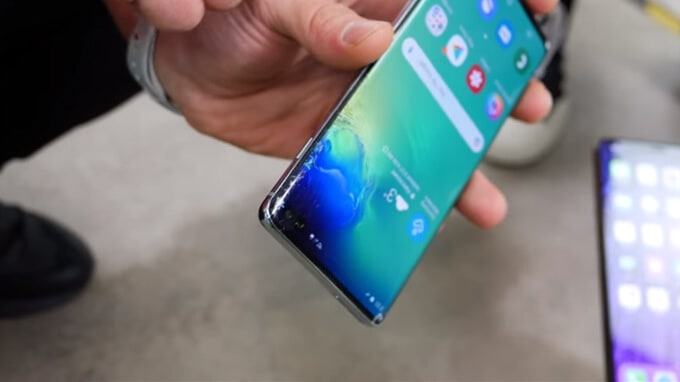 So sánh Samsung S10 Plus vs iPhone XS Max: Nốt ruồi hay tai thỏ? 10 samsung s10 plus vs iphone xs max