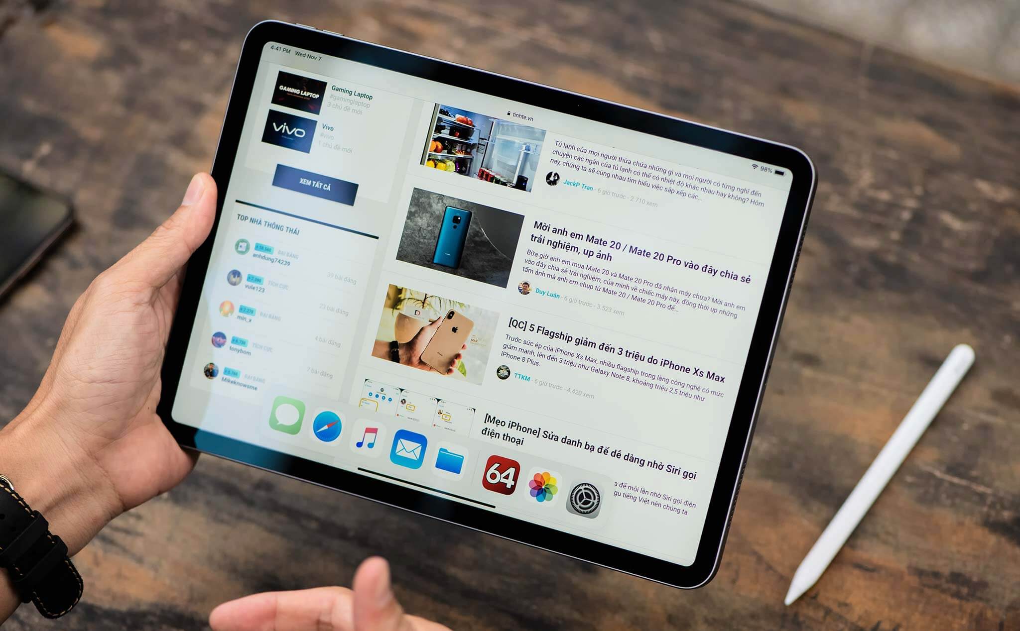 Vì sao iPad lại thành công hơn tablet Android? 6