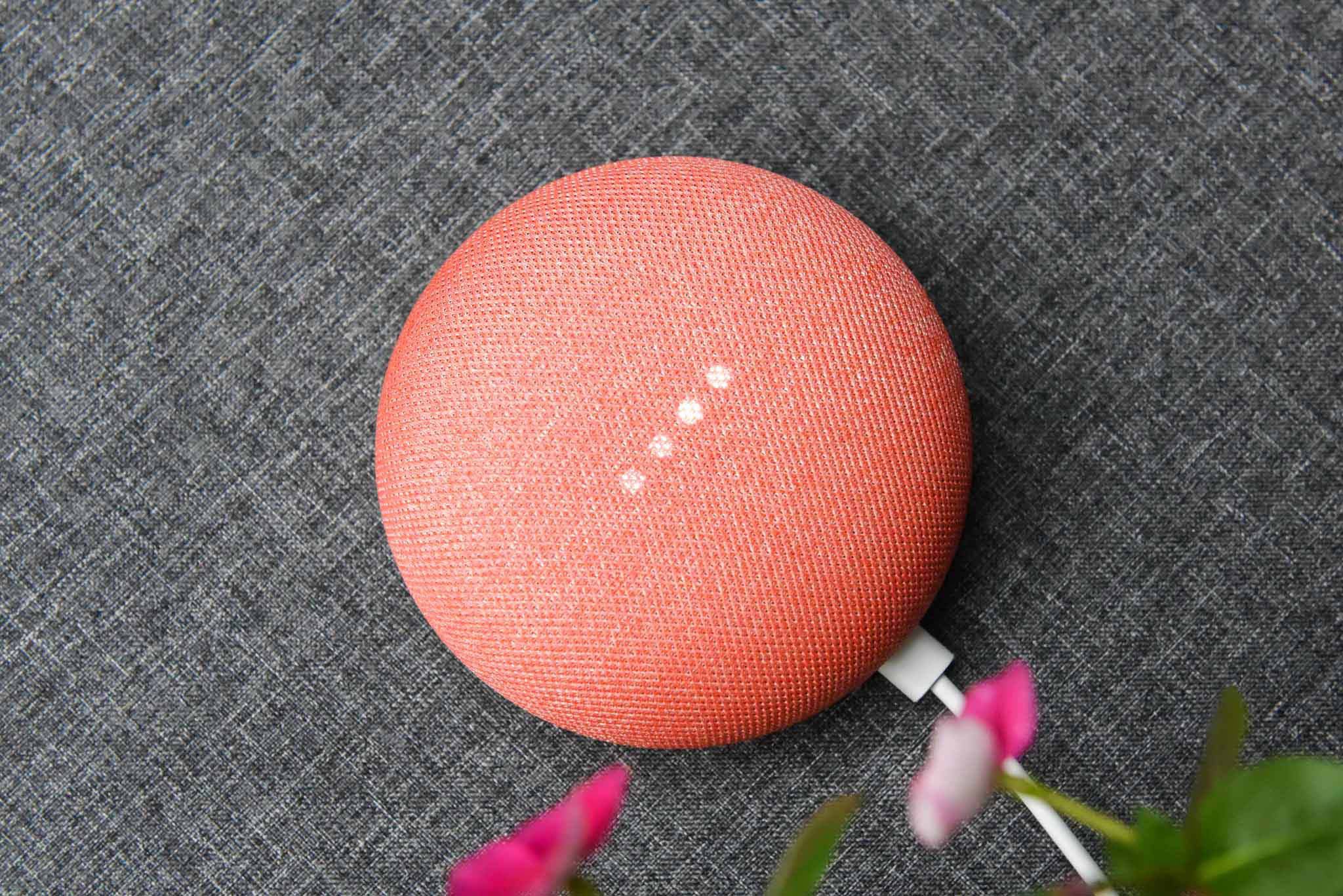 Google Home Mini: loa tích hợp trợ lý ảo, tra cứu đa năng 9