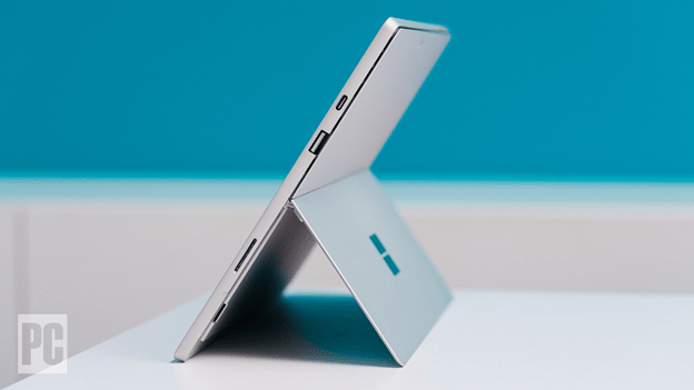 Cổng kết nối Surface Pro 7