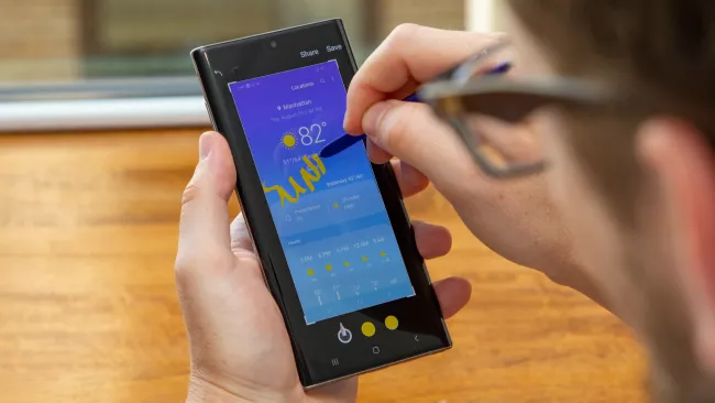 Người dùng ưa chuộng Samsung Galaxy Note phần lớn để sử dụng SPen. (Hình ảnh: Future)