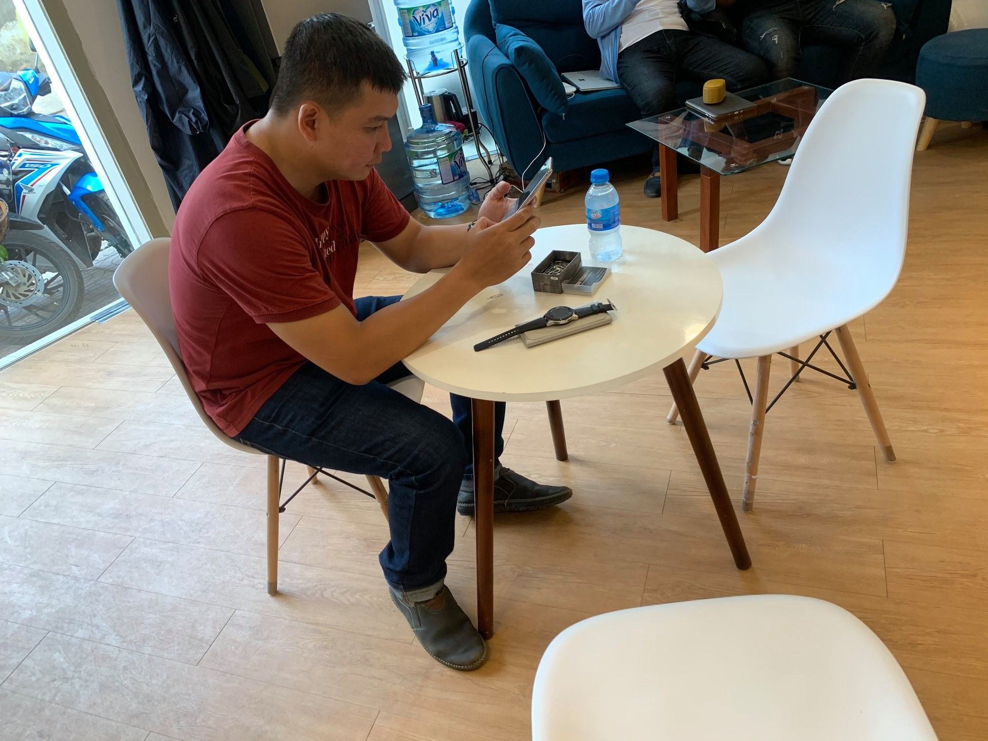 Samsung Galaxy Watch 42mm - Chính Hãng SSVN 52