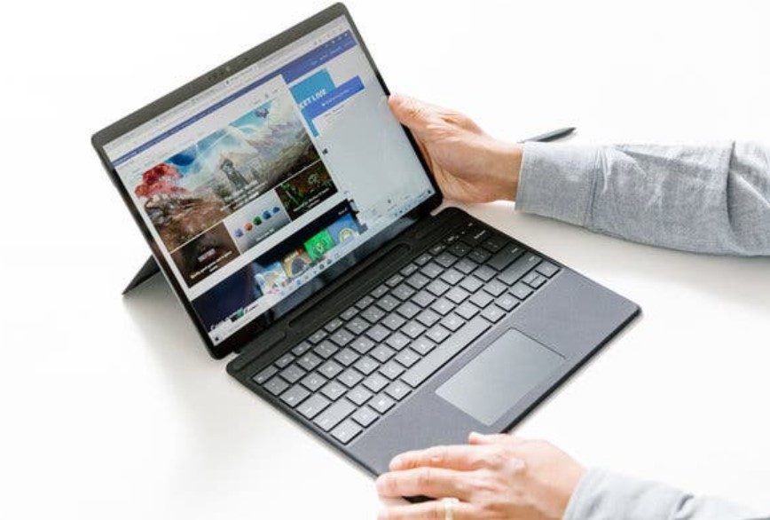 Surface Pro X SQ1 16GB 512GB Chính Hãng - Bản LTE 6 Surface Pro X SQ1 16GB 512GB