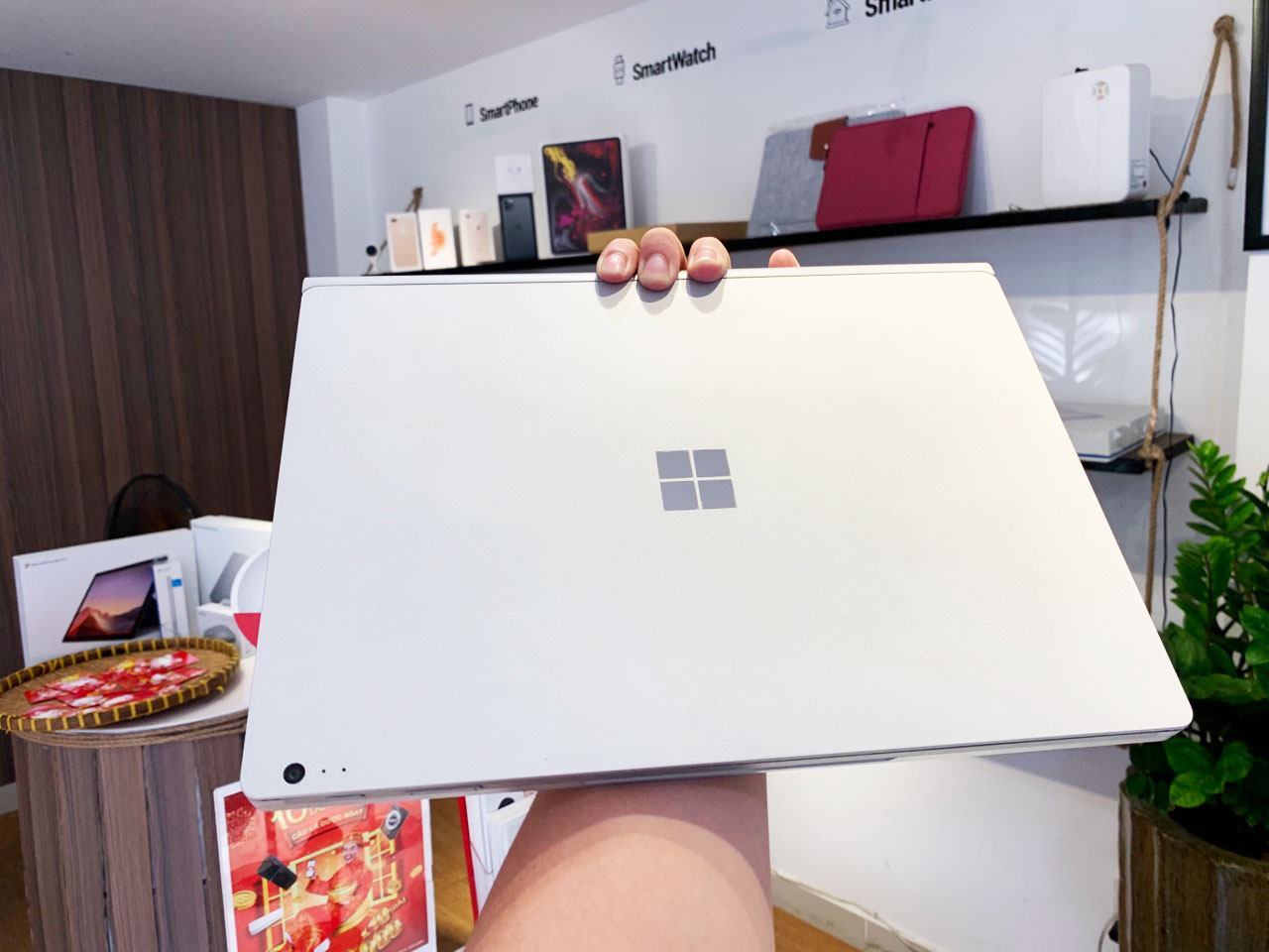 Surface Book 2 I7 16GB 256GB 15 Inch Chính Hãng 57