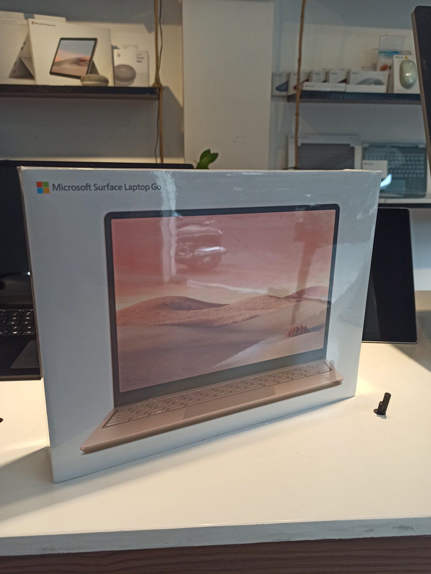 Surface Laptop Go I5 8GB 128GB Chính Hãng 60