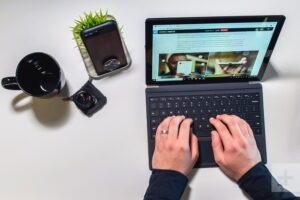 Cách làm việc tại nhà với Surface Pro 7 đạt tối đa hiệu quả 1