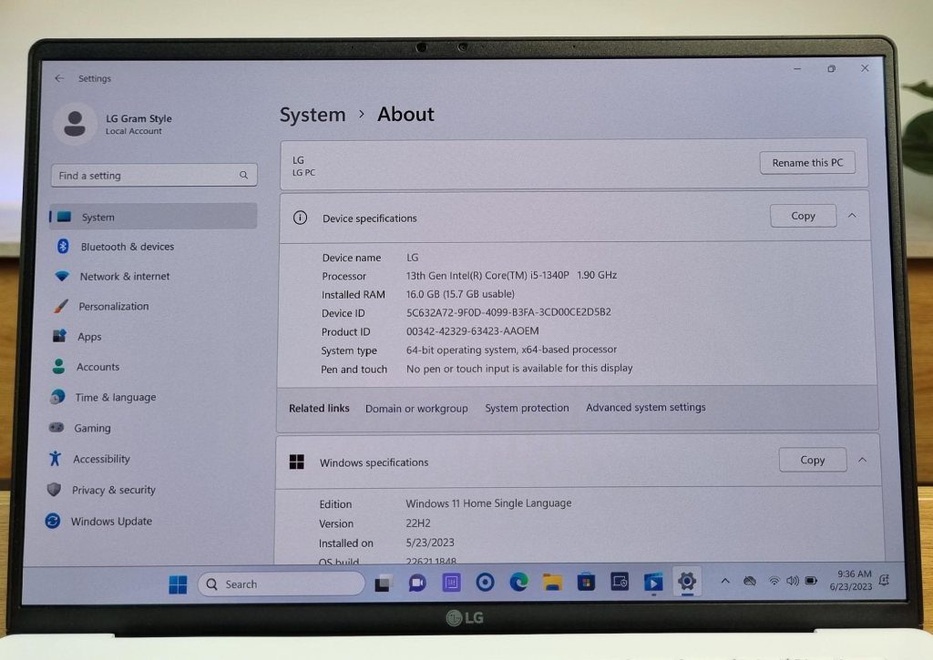 LG Gram Style 14 inch i5 16GB 512GB (2023) - 14Z90RS-G.AH54A5 12 Cấu hình LG Gram mạnh mẽ xử lý các tác vụ đơn giản đến phức tạp