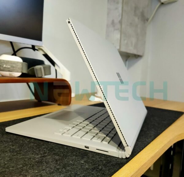Surface Book 1 I5 8GB 256GB like new 4
