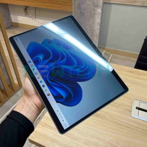 Surface Pro 9 i5 8GB 256GB (Sapphire) like new 2