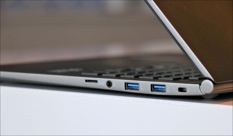 Laptop LG Gram 2023 được trang bị nhiều cổng kết nối phổ biến