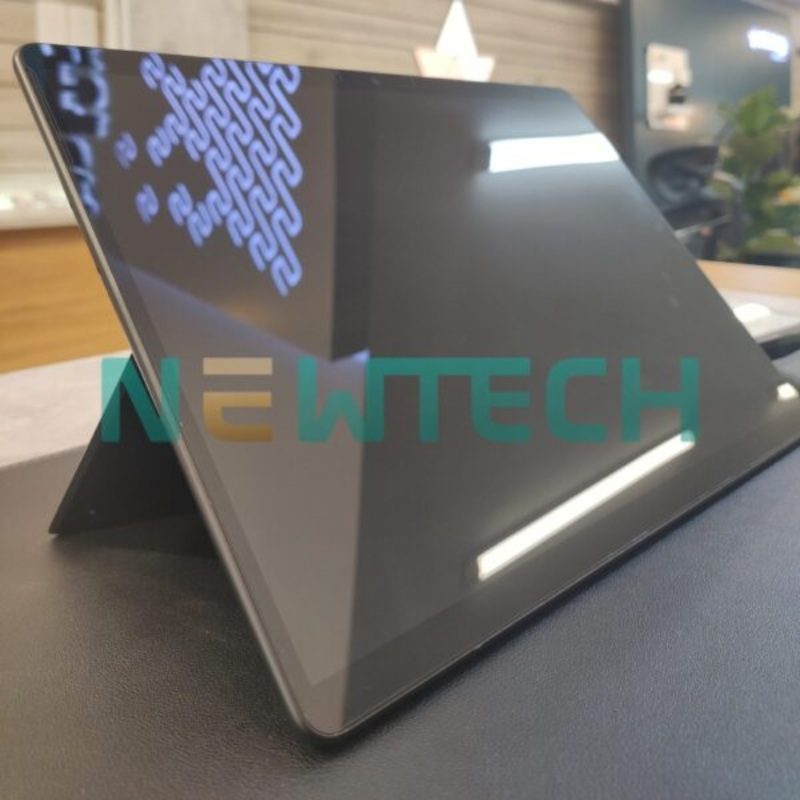 Top 7 laptop văn phòng cũ giá rẻ đáp ứng nhu cầu hàng ngày 6 Surface Pro 9 thiết kế đẹp mắt, cấu hình mạnh mẽ