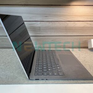 Surface Laptop 4 Ryzen5 8GB 256GB(Platinum) like new 7