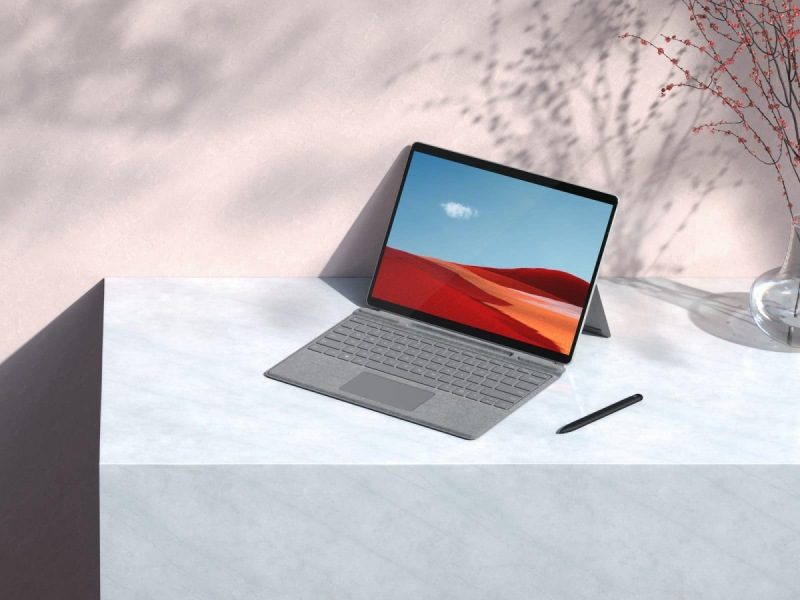 Top 9 laptop cho sinh viên, học sinh tốt nhất 2023 10 Laptop làm từ nhôm mang đến sự chắc chắn và cứng cáp khi cầm lên trực tiếp.