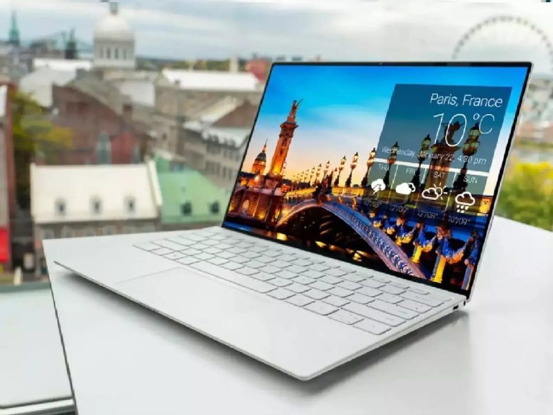 Kinh nghiệm chọn mua laptop cho sinh viên chuẩn nhất 2 Thiết kế nhỏ sẽ rất tiện lợi trong việc sử dụng và di chuyển