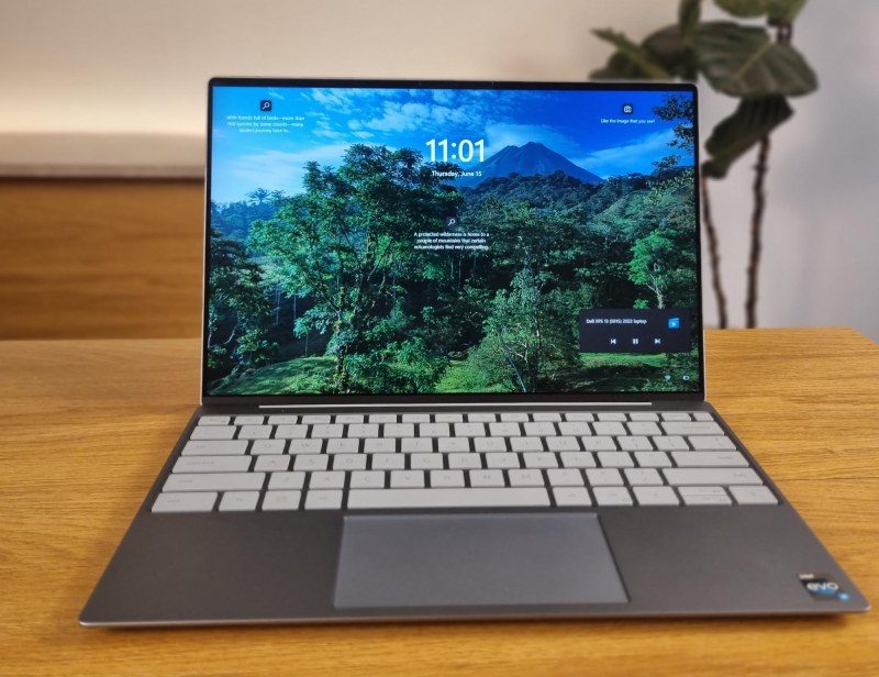 Top 9 laptop cho sinh viên, học sinh tốt nhất 2023 6 Dell XPS 9315 thiết kế thời thượng như món phụ kiện thu hút mọi ánh nhìn