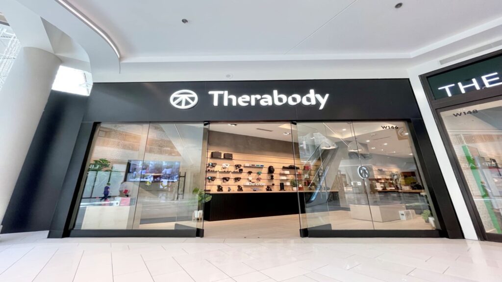 Theragun là gì? Súng massage Theragun của nước nào? Giá bao nhiêu? 4 Theragun là gì? Súng massage Theragun của nước nào? Giá bao nhiêu? 3
