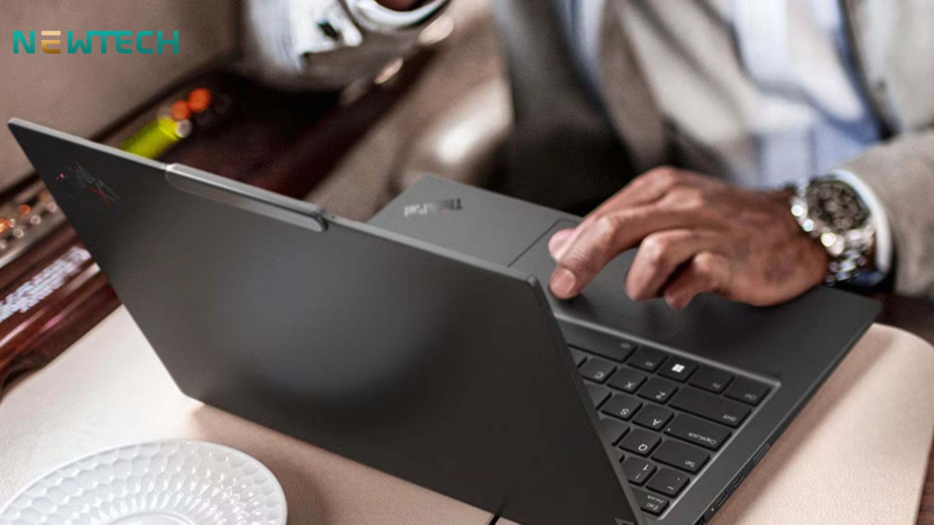 Lenovo ThinkPad X1 Carbon Gen 12 - 14" Intel Core Ultra 7 155H/32GB/1TB/2.8K OLED/Win 11 Pro 24 Lenovo ThinkPad X1 Carbon Gen 12 – 14″ Intel Core Ultra 7 155H/32GB/1TB/2.8K OLED/Win 11 Pro