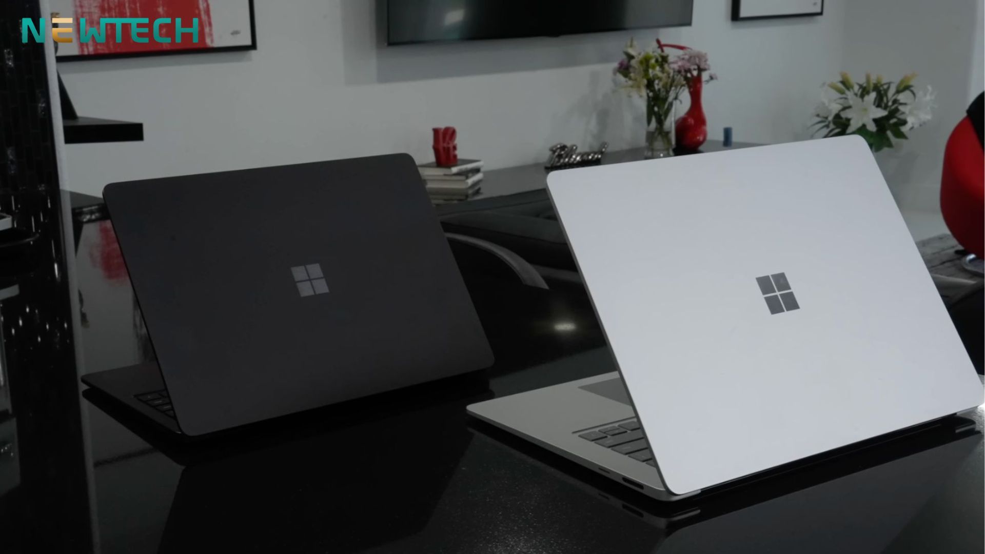 Thiết kế với 2 màu sắc sang trọng của Surface Laptop 7 Intel