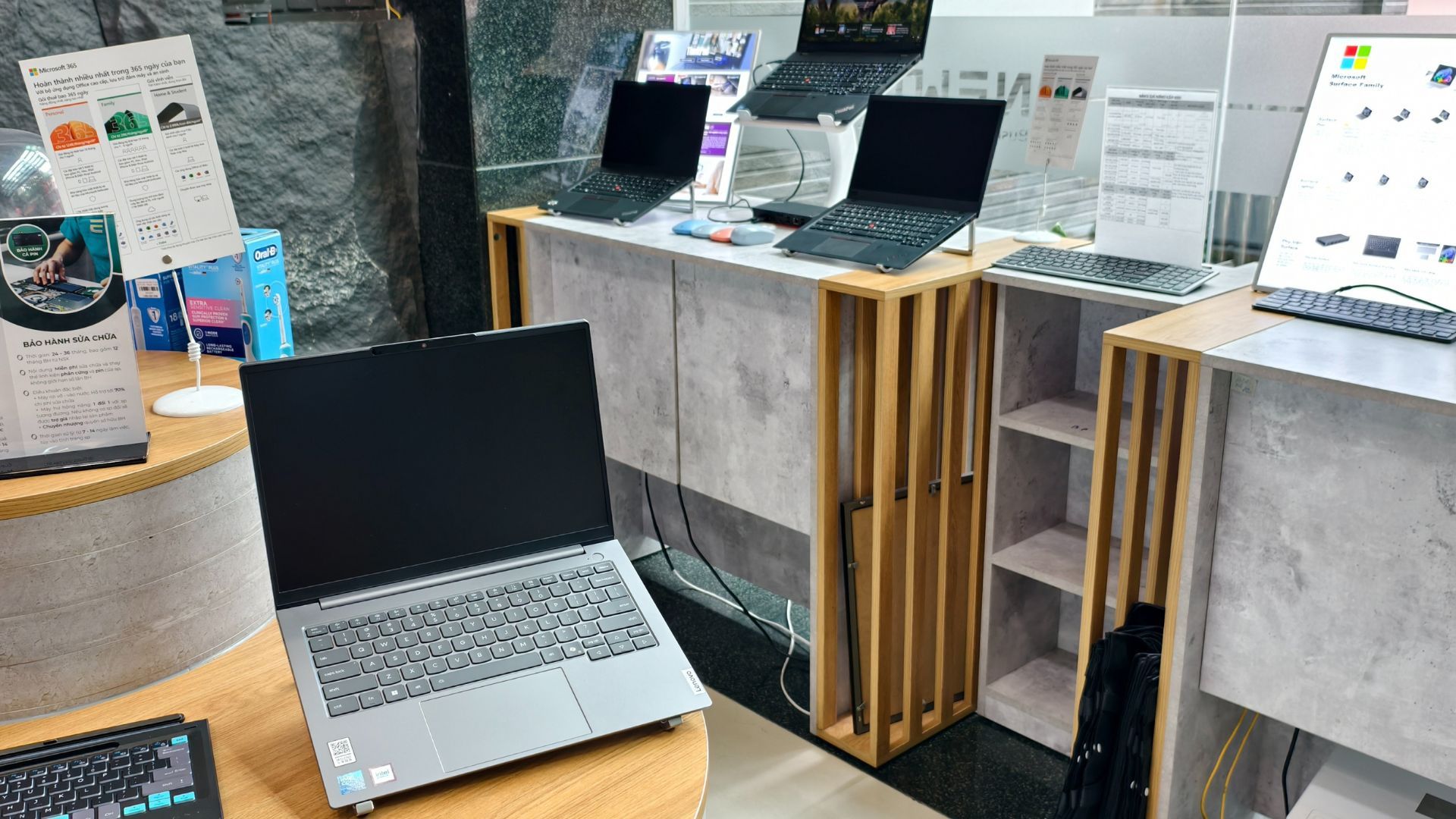 Surface Laptop 7 13.8 – Intel Core Ultra 7-268V 32GB 1TB 13 Surface Laptop 7 13.8 – Intel Core Ultra 7-268V 32GB 1TB