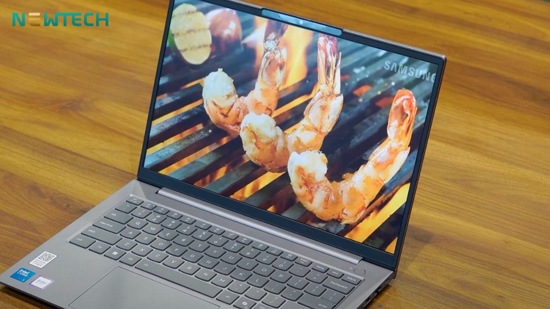 Lenovo Thinkbook 14 Gen 8 IRL - 14" Intel Core Ultra 5-220H/16GB/1TB/2.8K 21 Lenovo Thinkbook 14 Gen 8 IRL – 14″ Intel Core Ultra 5-220H/16GB/1TB/2.8K