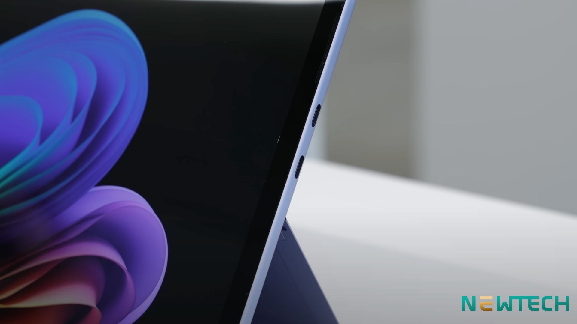 Surface Pro 12 inch - Snapdragon X Plus 16GB 256GB 10 Surface Pro 12 inch – Snapdragon X Plus 16GB 256GB