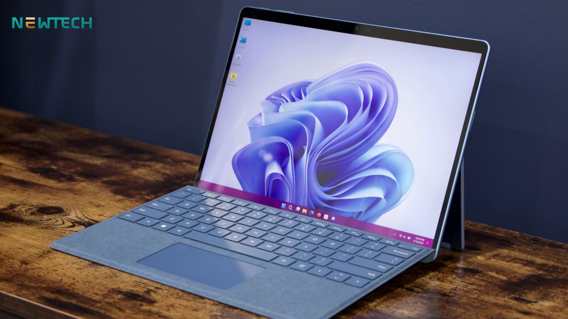Surface là gì? Cùng NewTech tìm hiểu dòng sản phẩm cao cấp đến từ nhà Microsoft