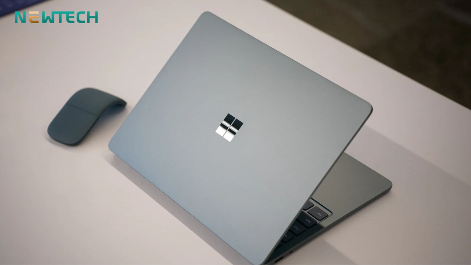 Laptop cho dân văn phòng nổi bật: Lựa Chọn Tốt Nhất 2025