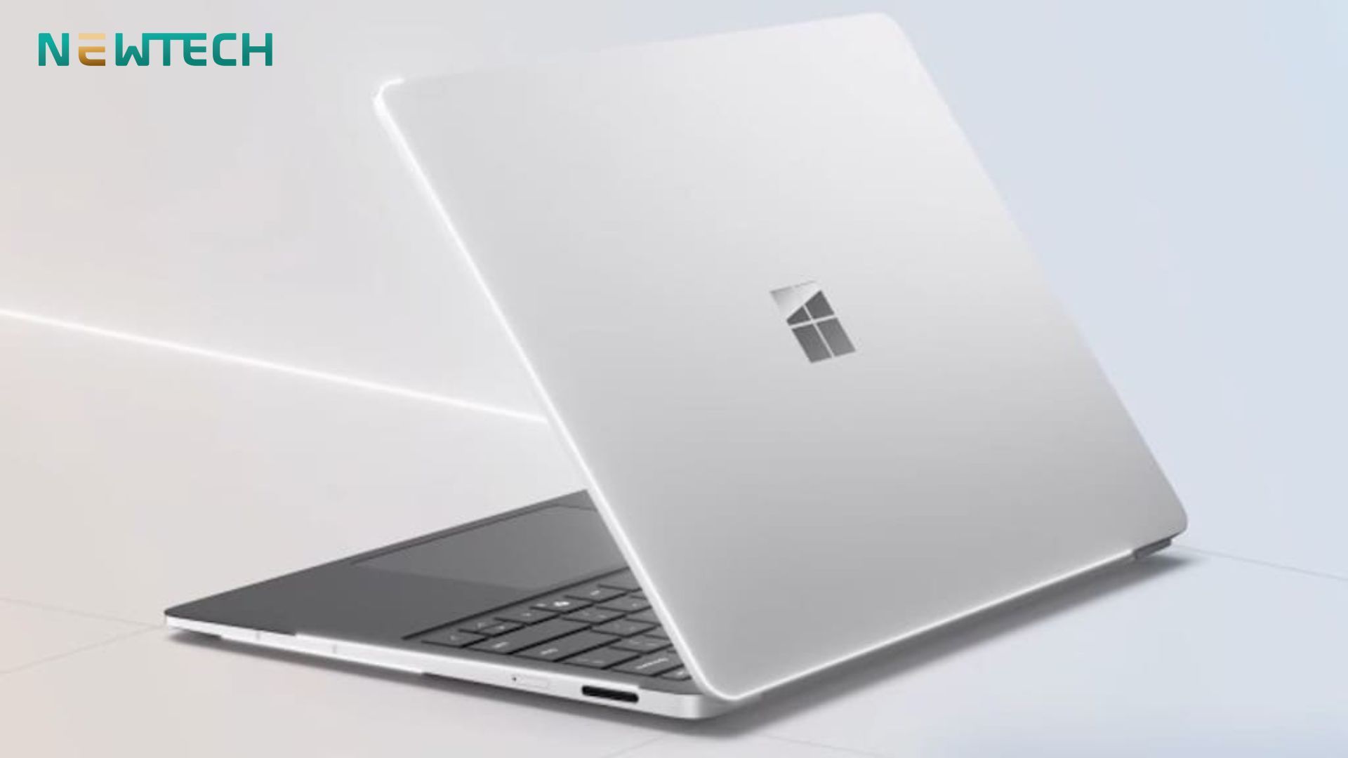 Microsoft ra mắt Surface Laptop 5G: Linh hoạt với kết nối mạnh mẽ khắp mọi nơi