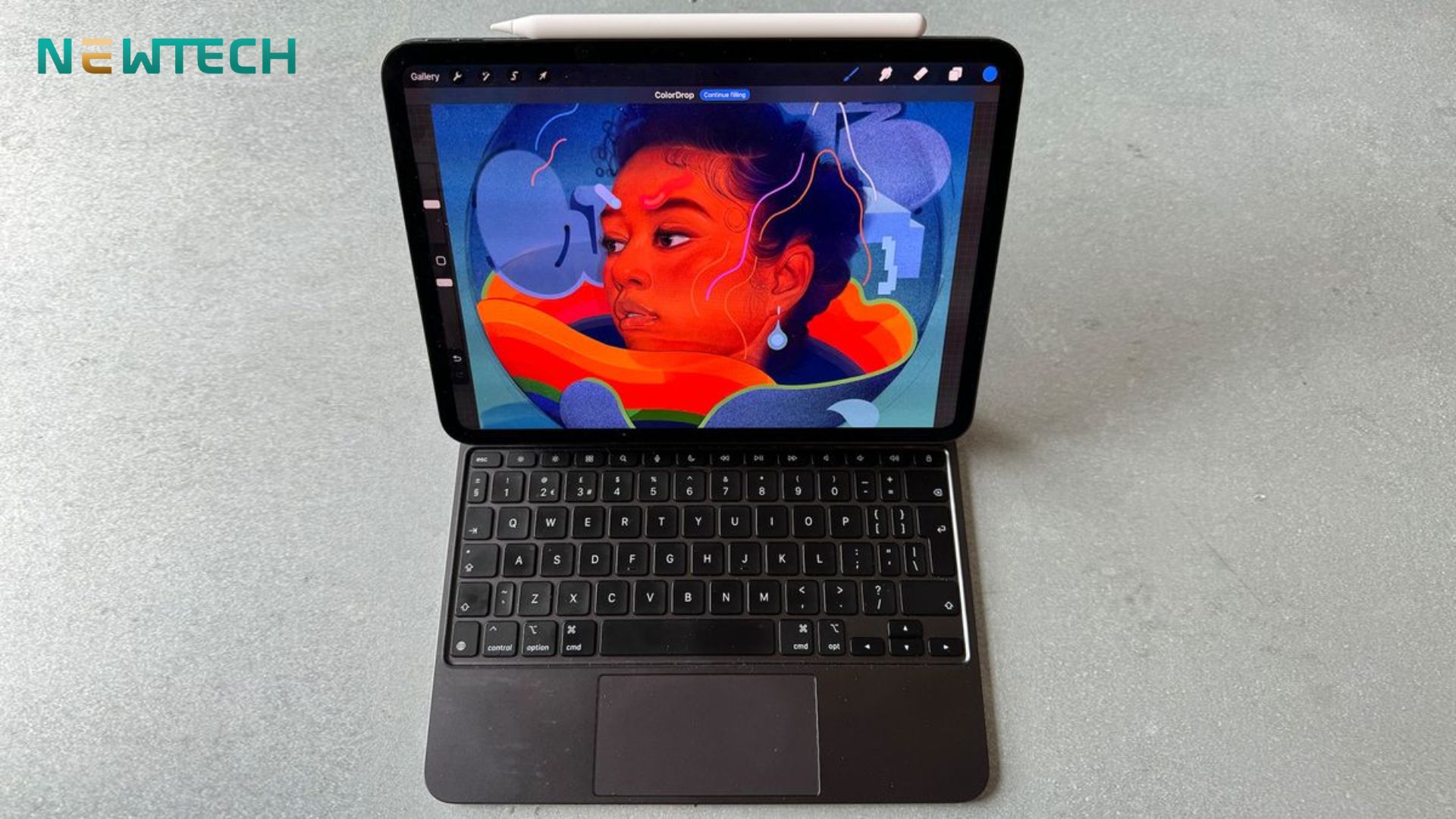 Surface Pro 12 Inch và iPad Pro 11 Inch M4: Đâu mới là con "quái vật" trong cuộc chiến tablet thông minh? 9 Với dung lượng RAM tuỳ theo cấu hình và cung cấp ổ cứng lớn hơn với 2TB