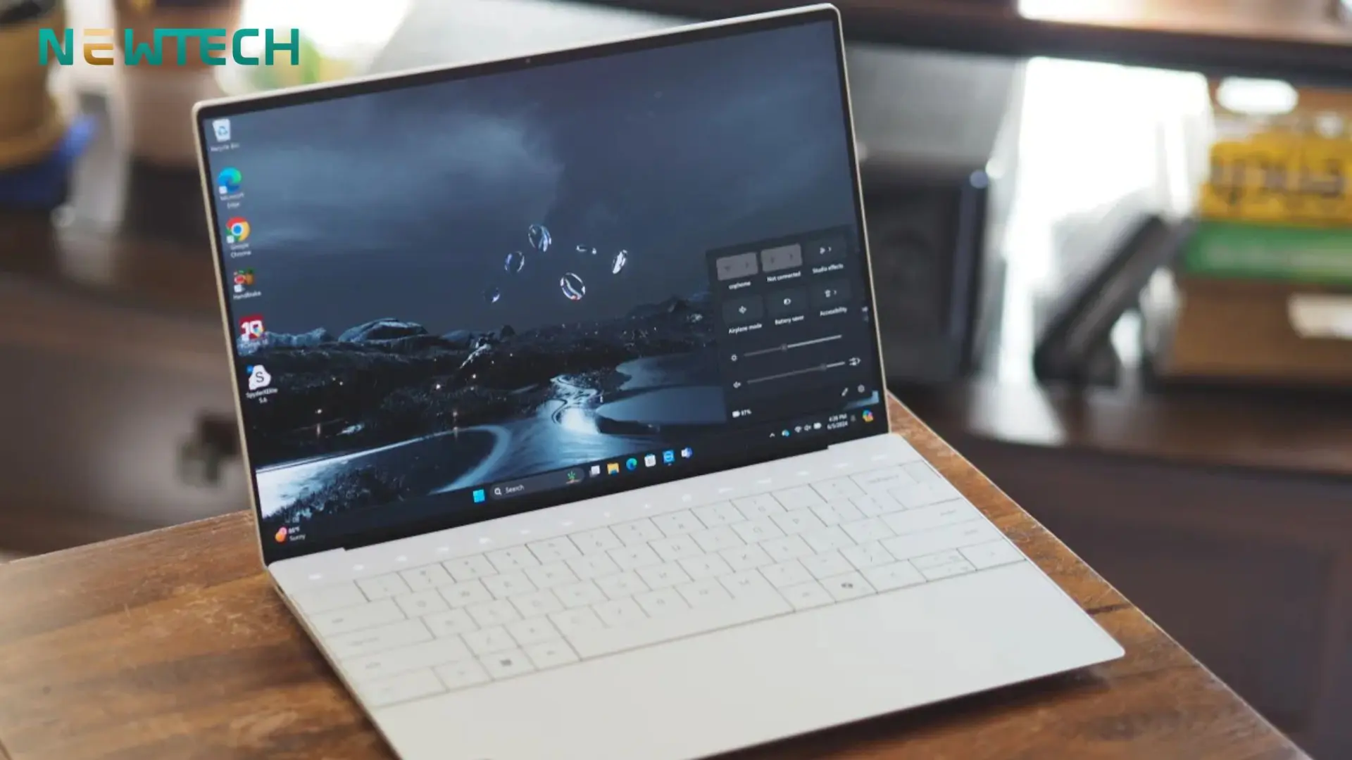 Dell XPS 13 có thời lượng pin lâu dài, đáp ứng nhu cầu sử dụng cả ngày