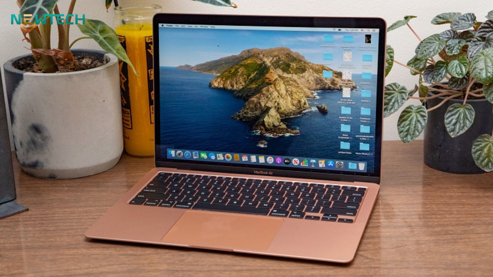 Thời lượng pin luôn là điểm sáng trên các dòng Macbook Air