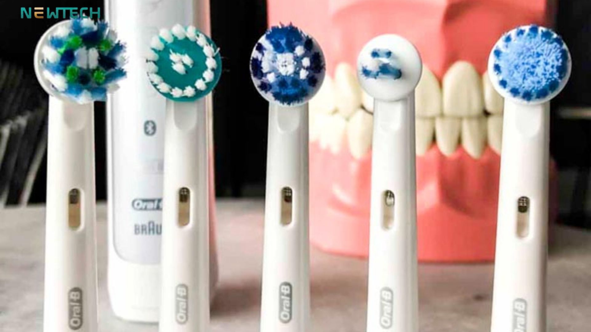 Các loại đầu bàn chải đa dạng chức năng của Oral B