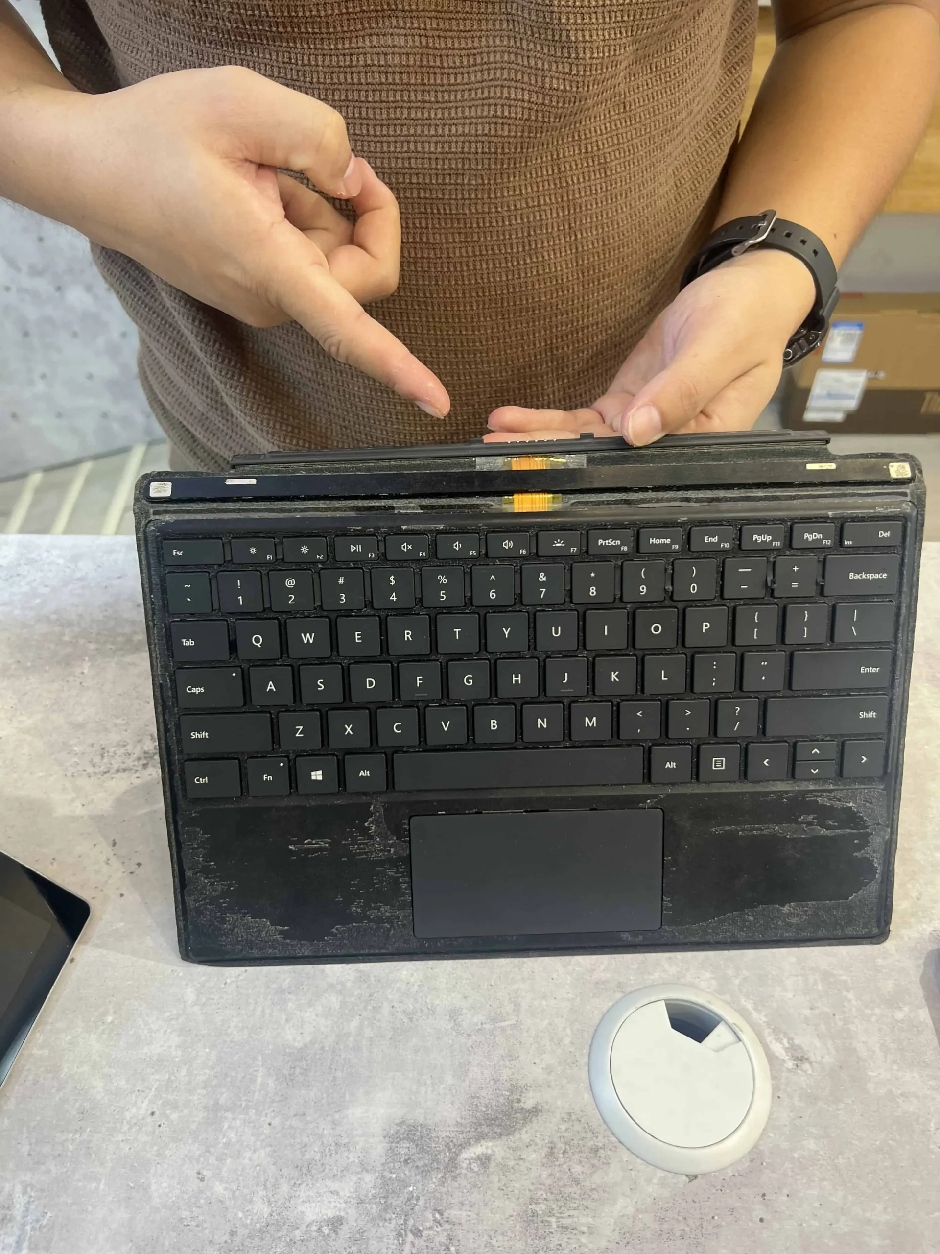 Dịch vụ sửa chữa bàn phím surface