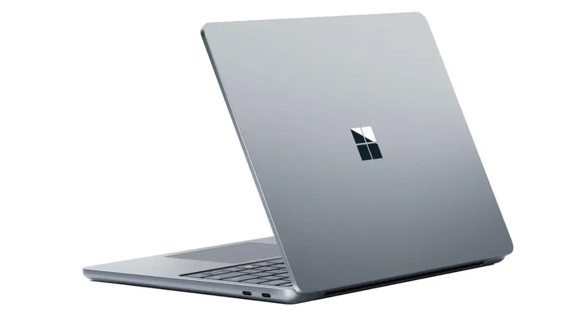 Microsoft ra mắt Surface Pro 12 inch và Surface Laptop 13 inch 8 Microsoft ra mắt phiên bản Surface Pro 12 inch và Surface Laptop 13 inch