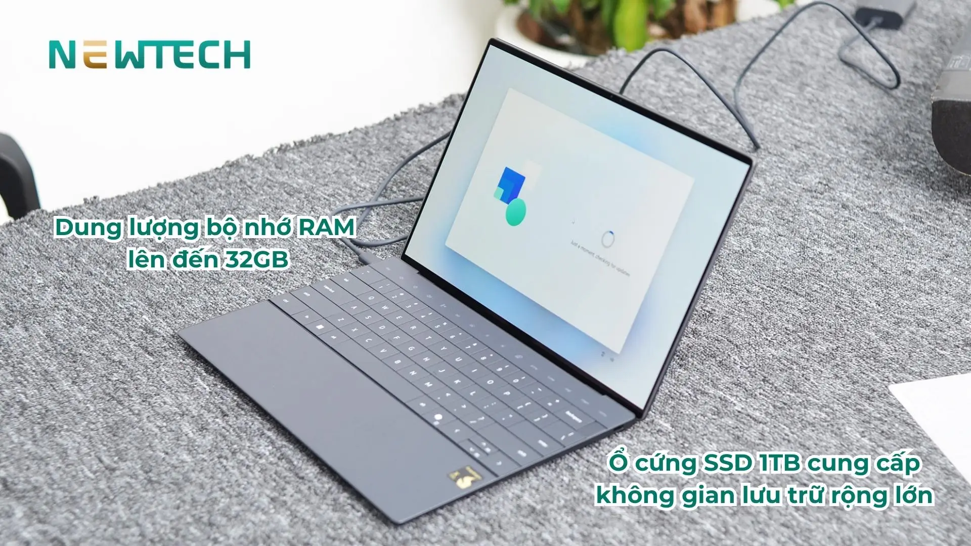 Dell XPS 9345 13.4 inch Snapdragon X Elite 32GB 1TB QHD+ New 24 RAM 32GB và SSD 1TB xử lý đa nhiệm mạnh mẽ