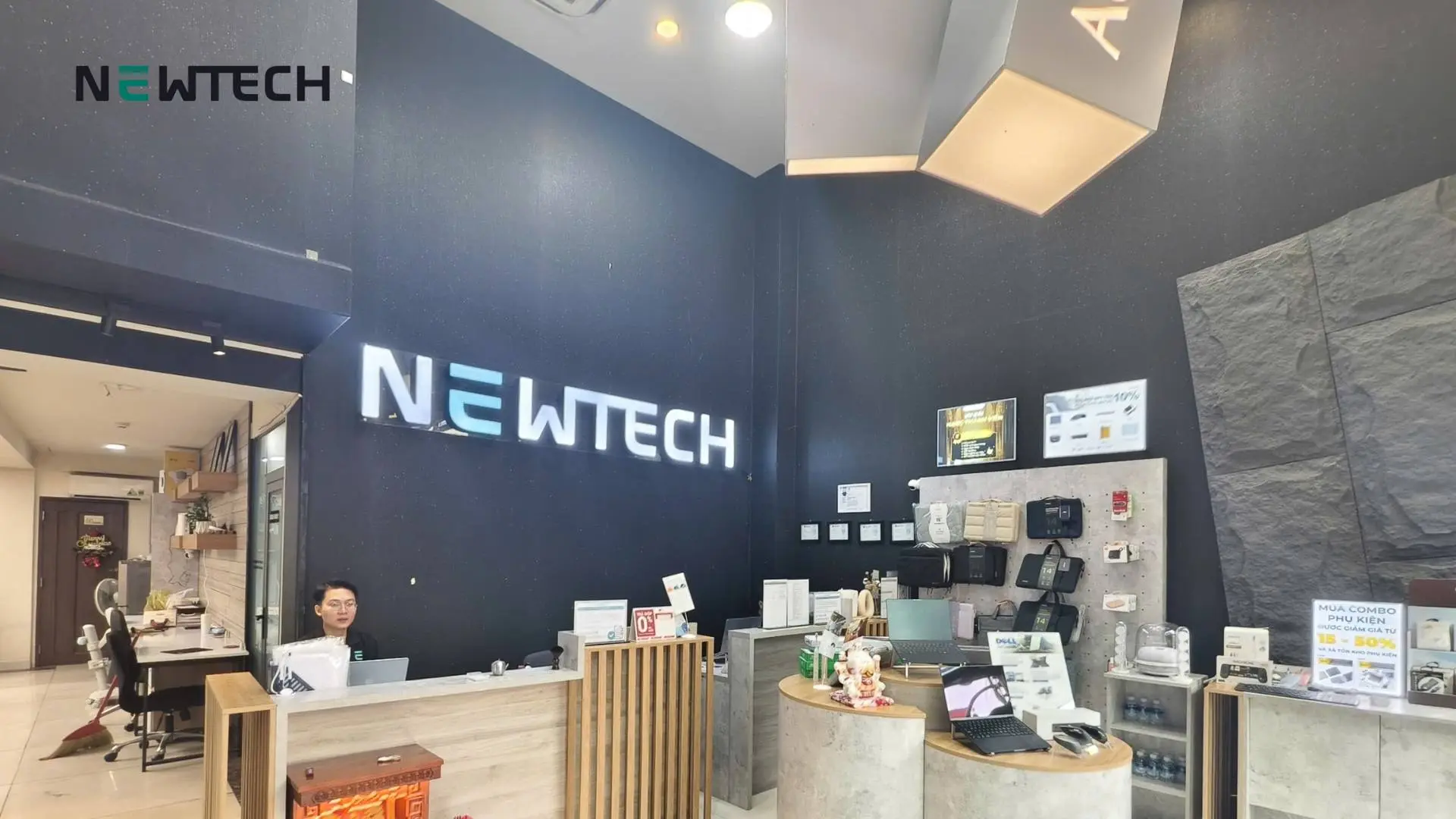Mua Surface Laptop tại NewTech
